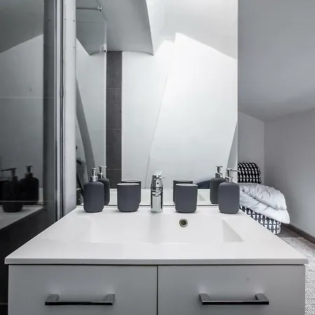 Cosy Proche Gares *