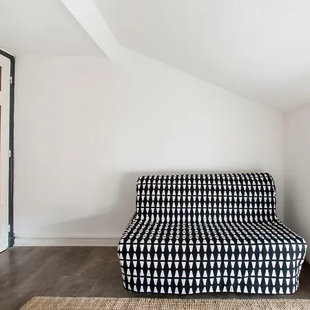 Cosy Proche Gares Appartement