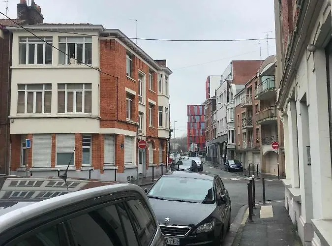 Cosy Proche Gares ליל